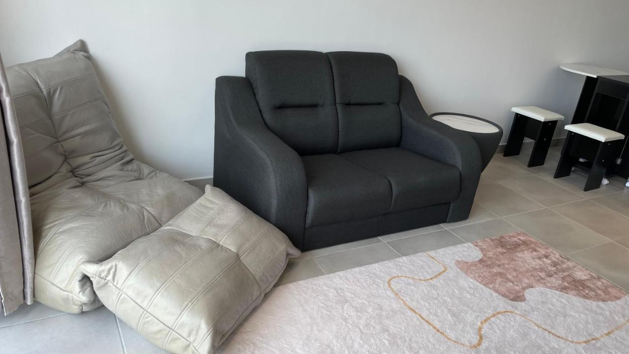 Sandakan Homestay 3Bedroom 2Bath Joyful Cottage 喜悦小屋 For 5 Guests Екстериор снимка